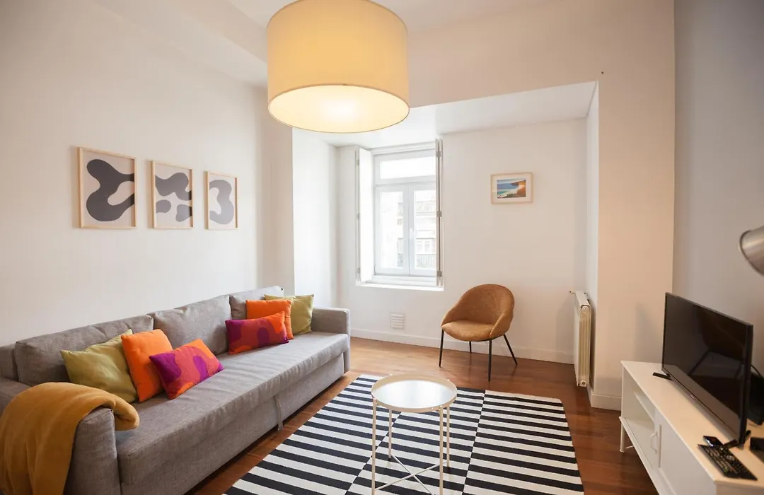 Misha's Place at Bairro Alto!-1